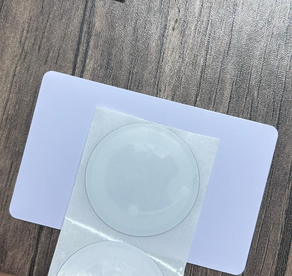 NFC Anti-Metal tag ( 40mm ) Printable white Sticker