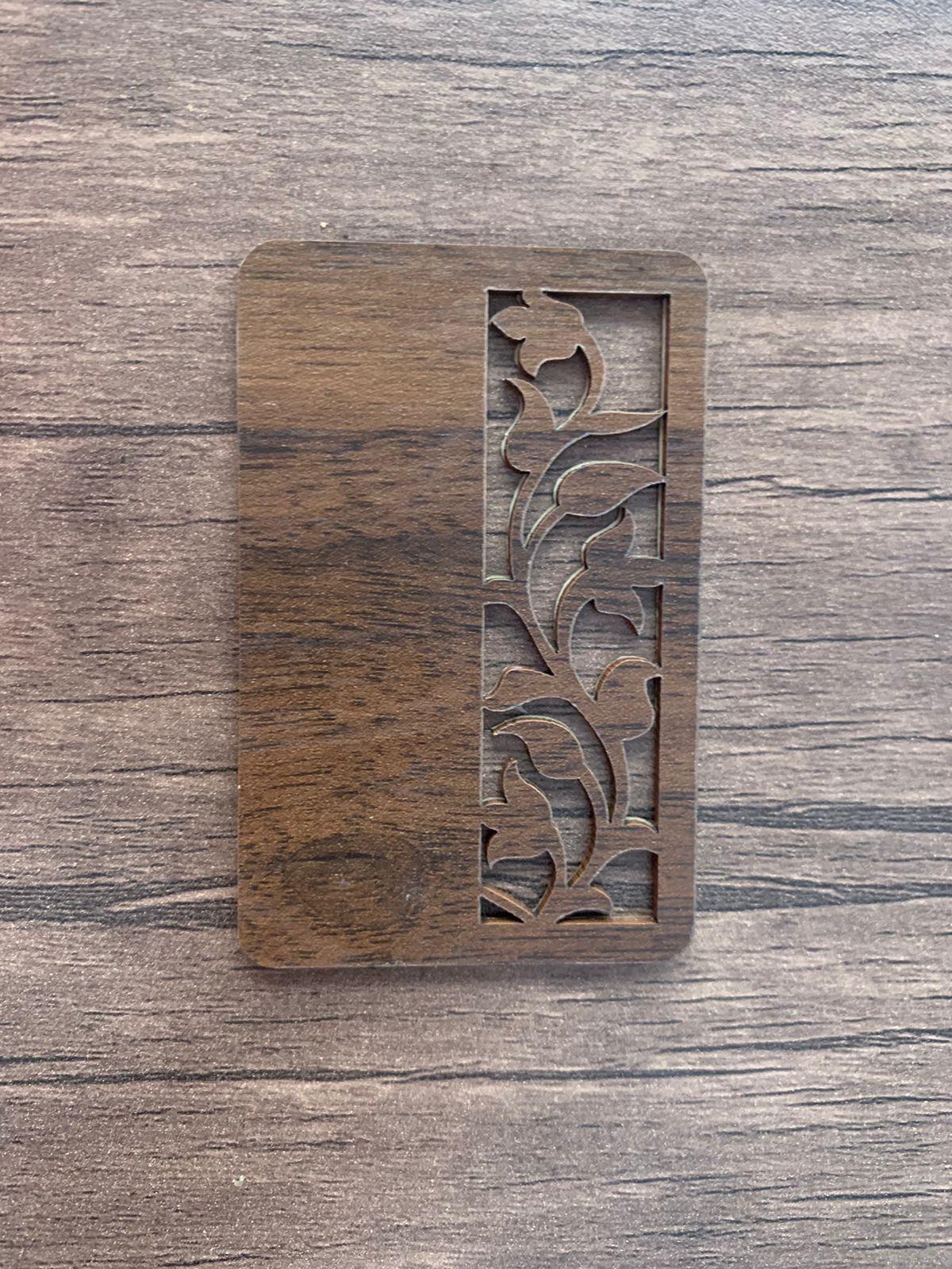 NFC Egypt NFC wood card (Darken Brown) Arabisk rose drawn