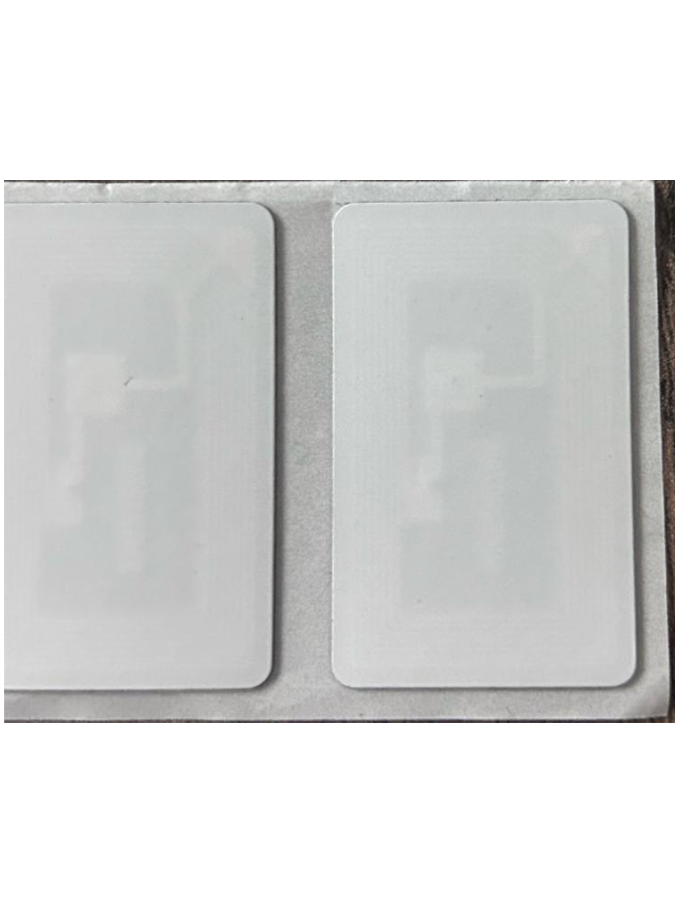NFC Anti-Metal tag RFID 13.56 MHz ( 40x25mm ) Printable white Sticker